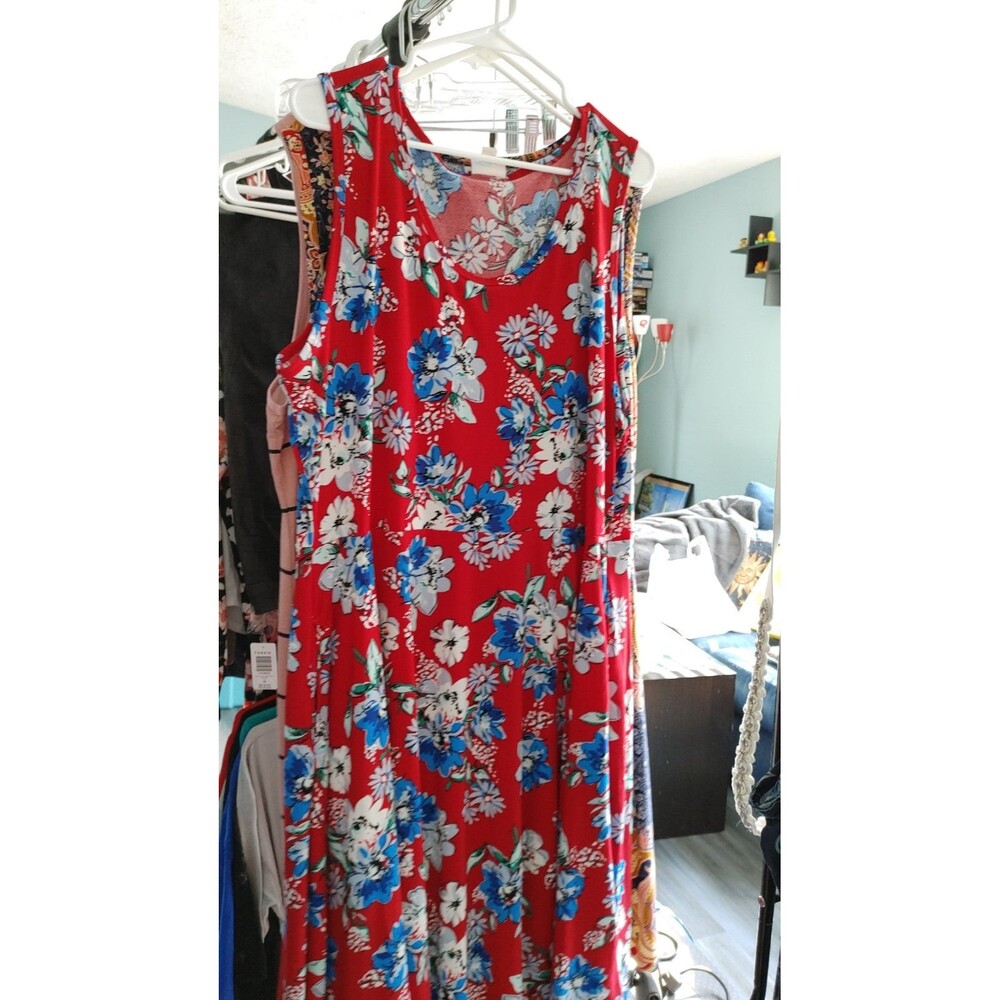 LuLaRoe Nicki Dress Red with floral 3X
